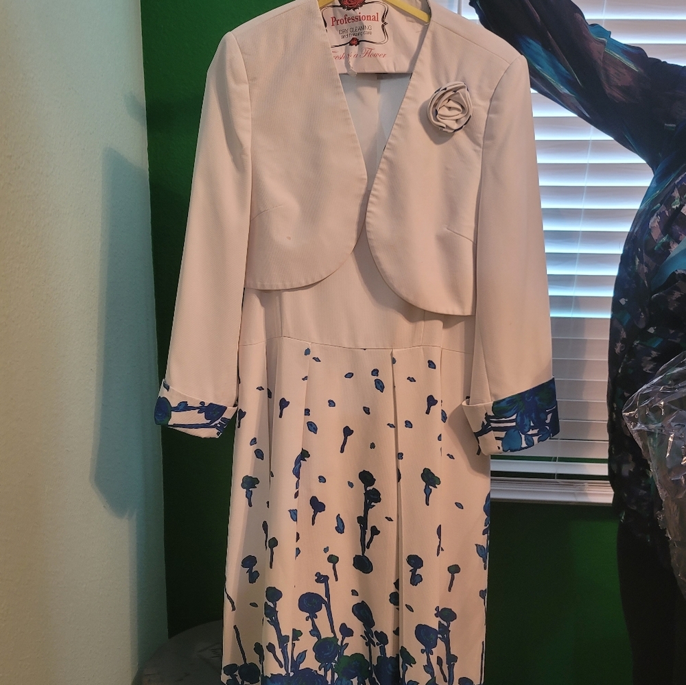 Women's White Suit Dress (Dress & Jacket)
